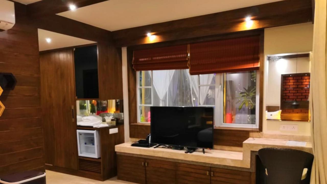 Shivers Oasis Luxury Boutique Resort Candolim Εξωτερικό φωτογραφία